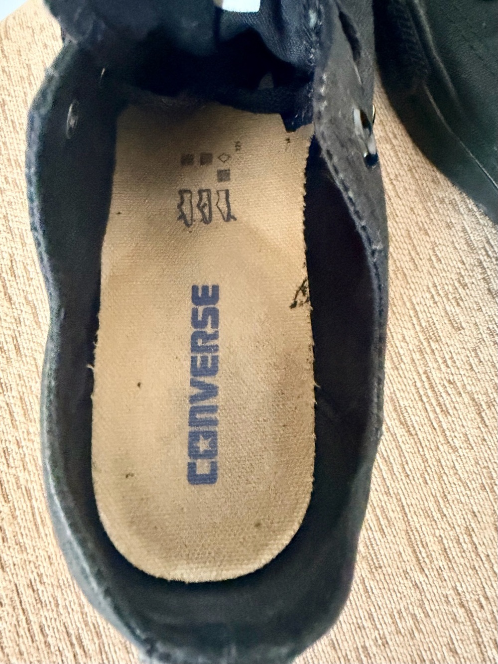 Converse Black Low-Top Shoes - Picture 7 of 8